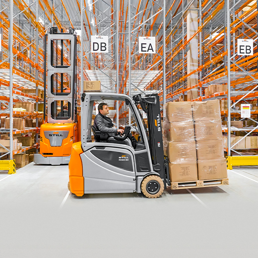 Flexibility and efficiency for logistics service providers